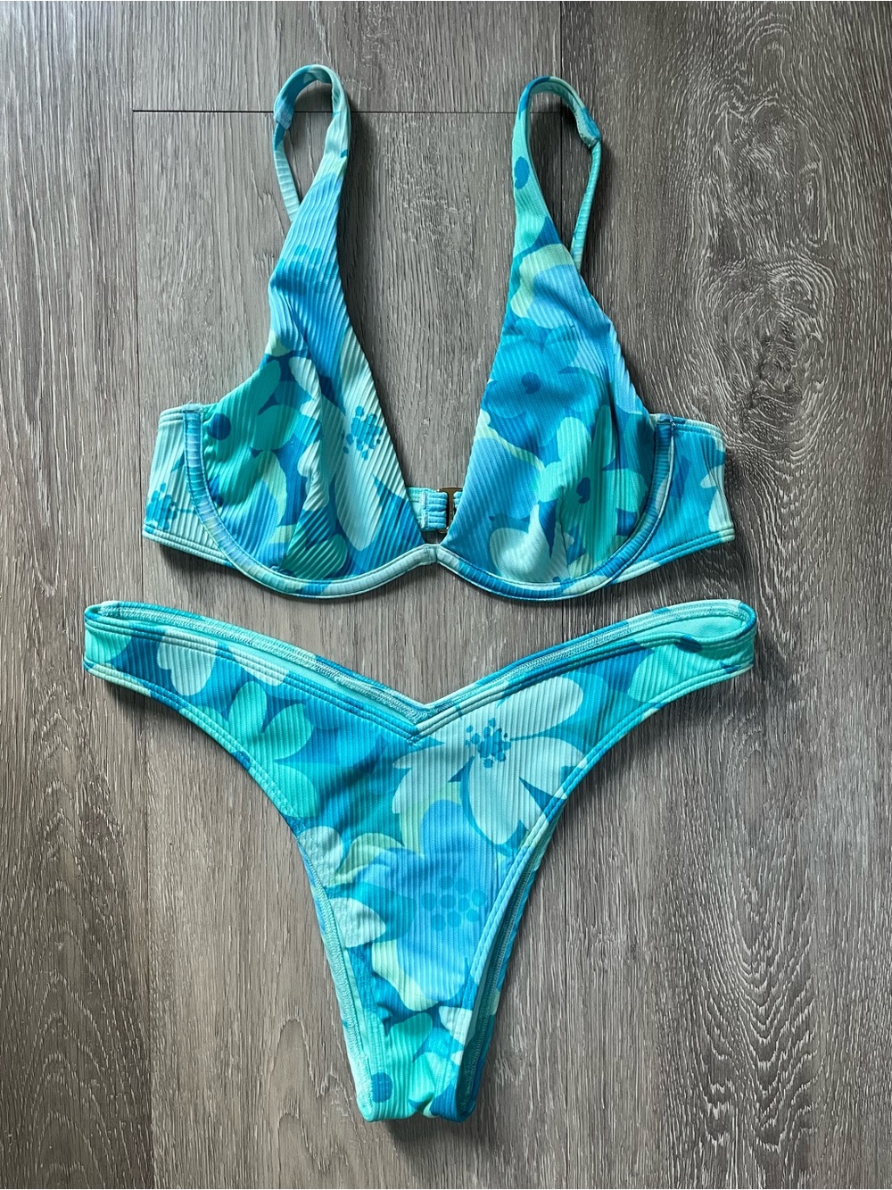 Hollister Light Blue Ribbed Bikini size small